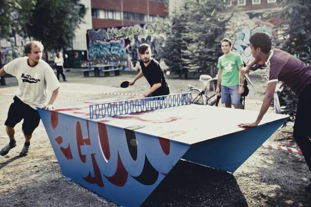 Foto af Stół do tenisa stołowego Pingout - dekorowany